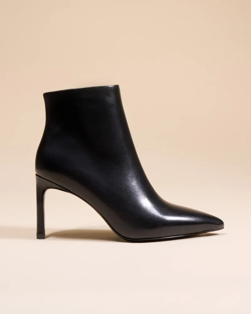 Ankle boots with heel and pointed toe Noura Black Calf