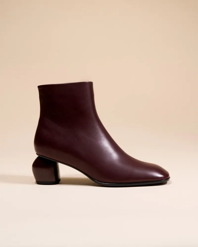 BURGUNDY BOOTS WITH SQUARE TOES AND LOW HEELS TADAO BURGUNDY