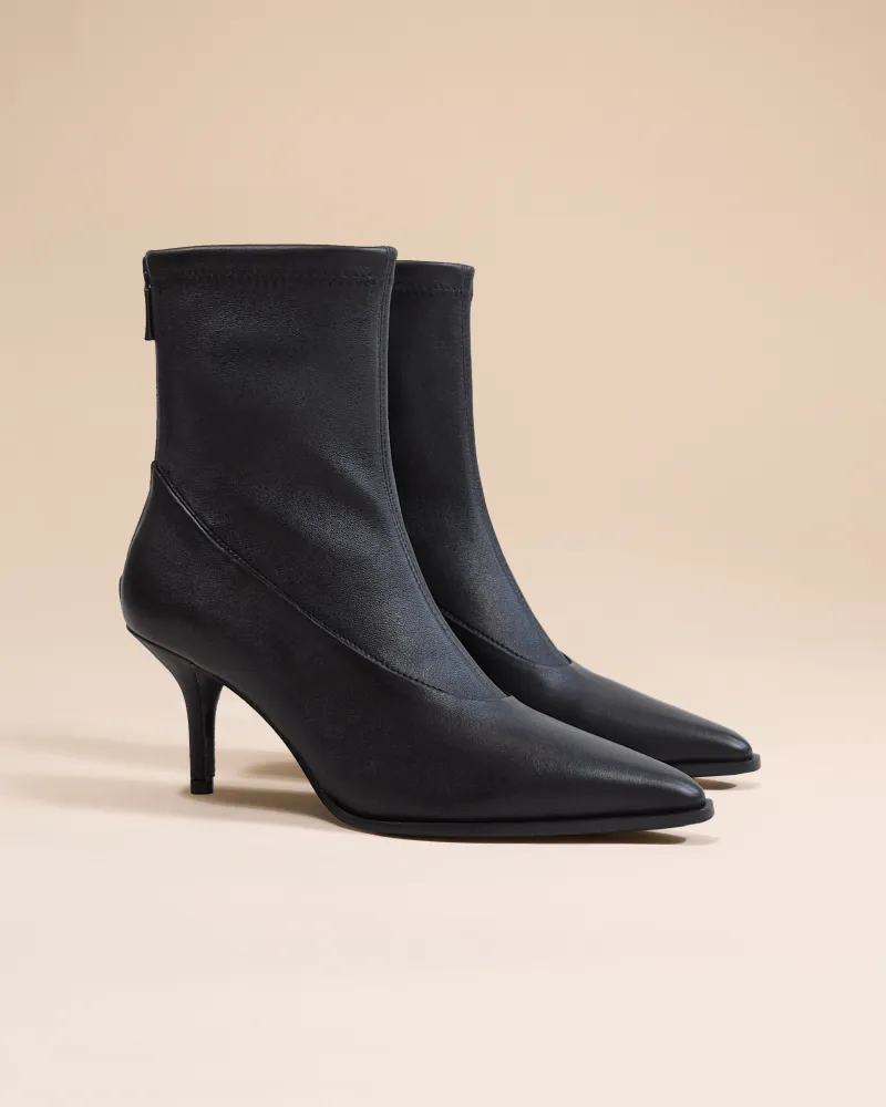 BLACK POINTED-TOE ANKLE BOOTS WITH STILETTO HEEL ANDO BLACK CALF