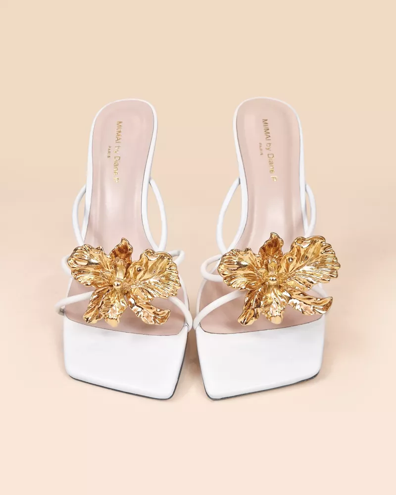 Thira White Strappy Mules with Interchangable Accessories