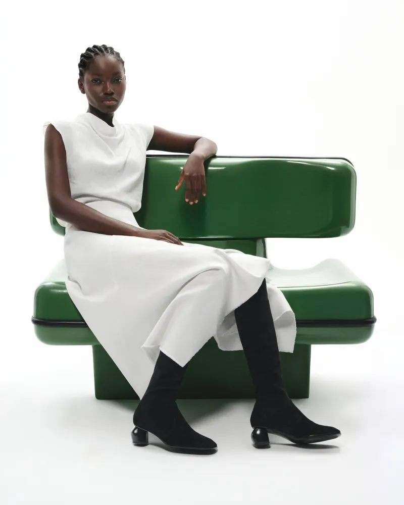 Low-heeled thigh boots Gae Low Black