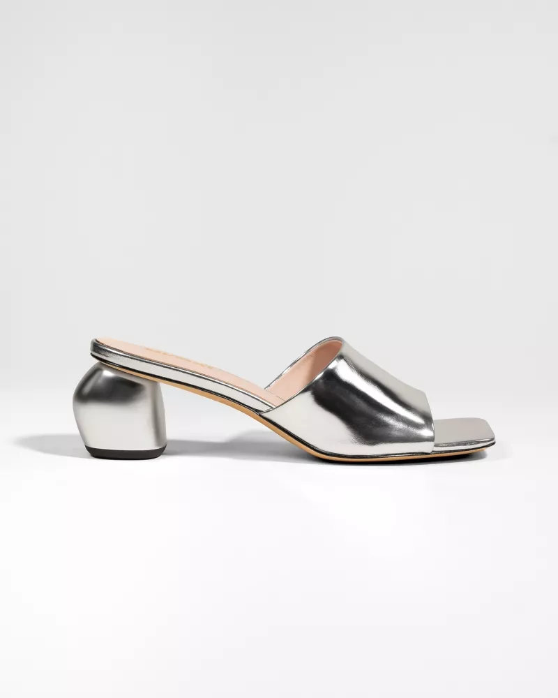 Leather mule with small heel Gemma Low Silver