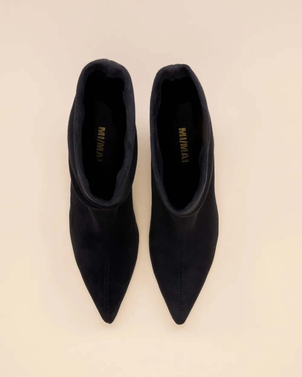 HIGH HEELED BOOTS WITH POINTED TOES ZAHA BLACK