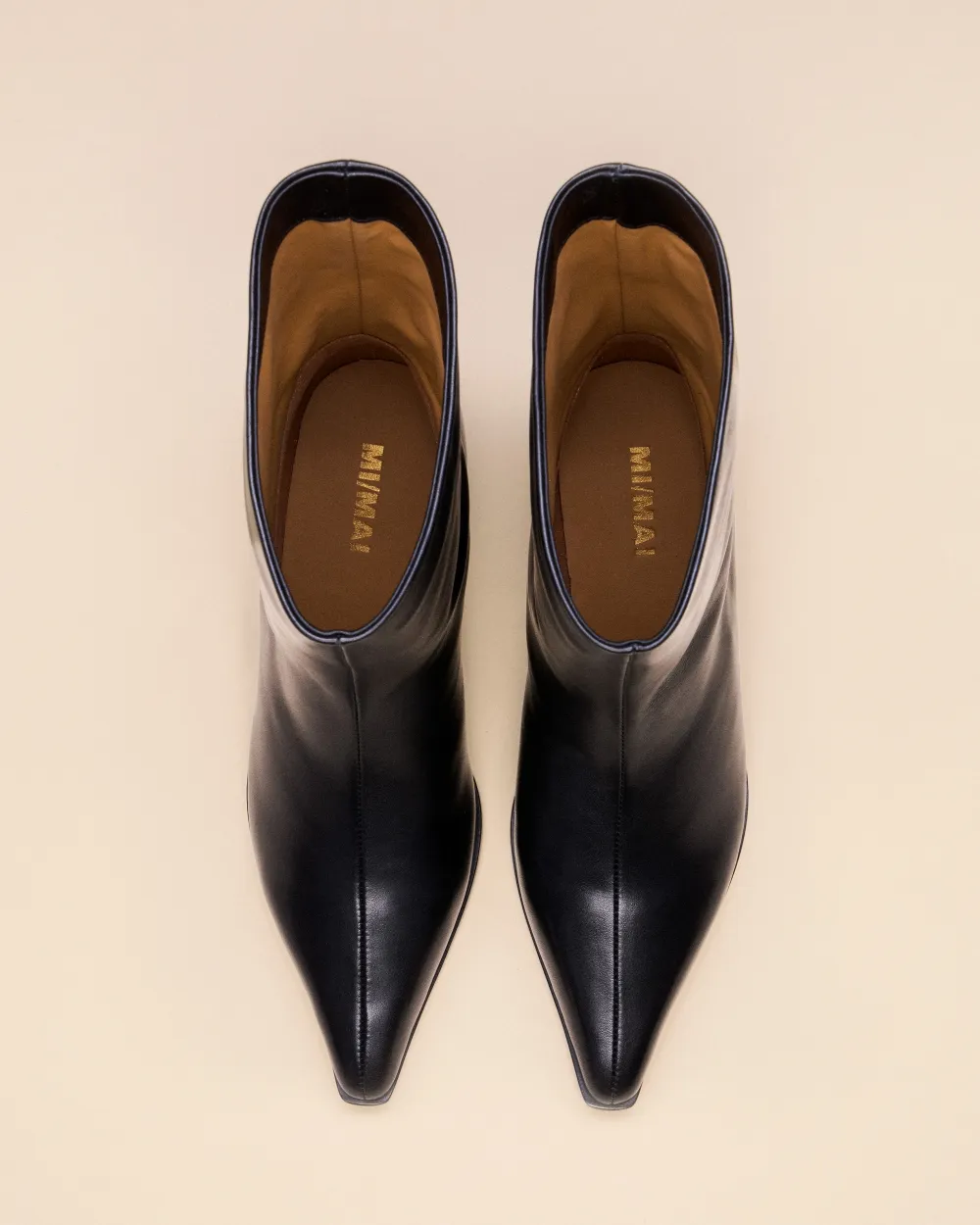 LOW-HEELED BOOTS WITH POINTED TOES WRIGHT BLACK