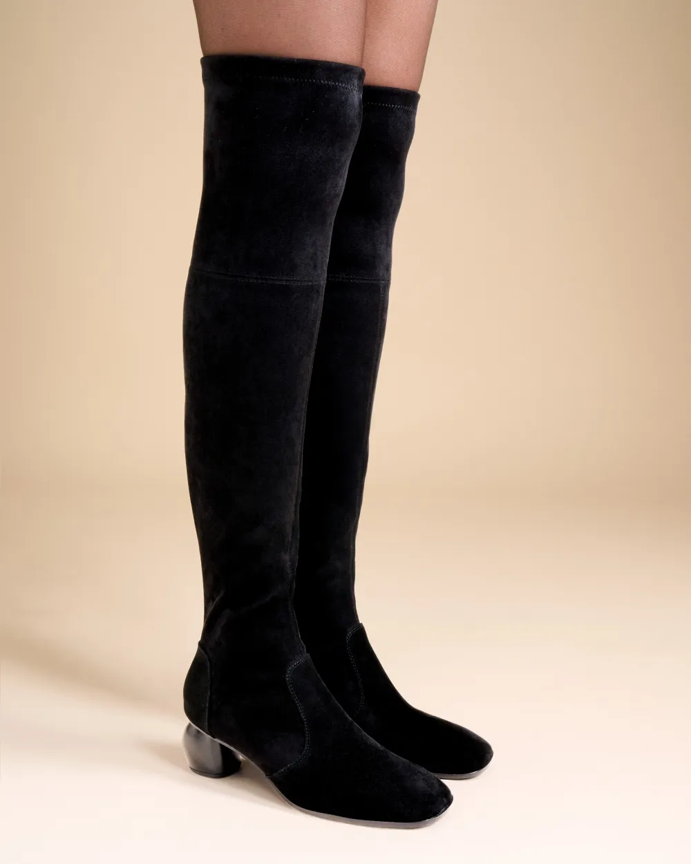 Low-heeled thigh boots Gae Low Black