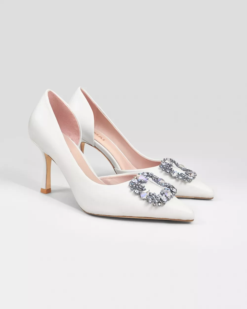 Pointy Pumps in white leather with rhinestones and crystal ornaments Astoria White Satin