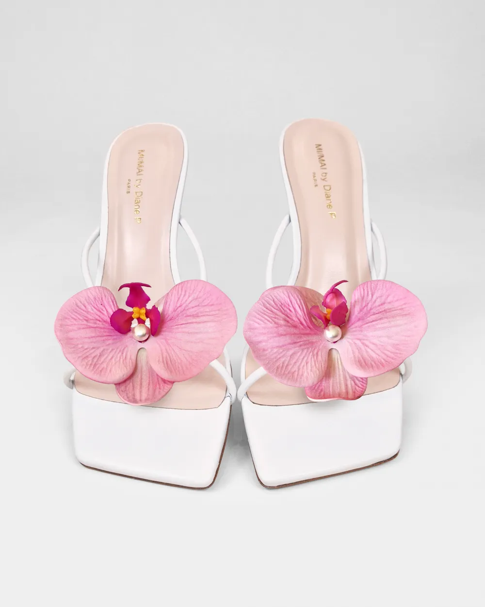 Thira White Strappy Mules with Interchangable Accessories