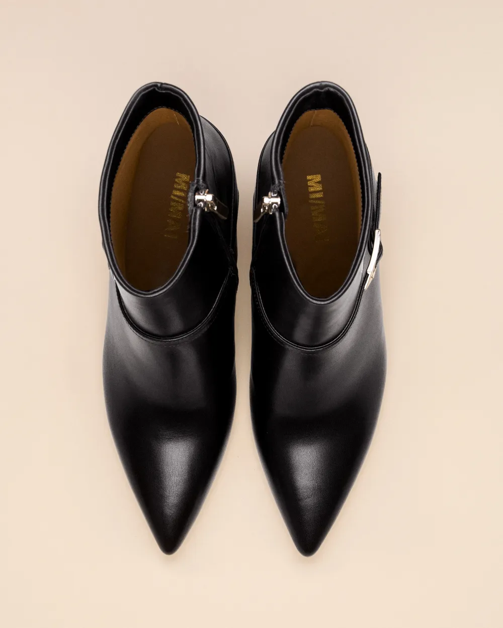 BLACK LEATHER LOW BOOTS WITH POINTED TOE AND STILETTO HEEL CALLAS BLACK CALF