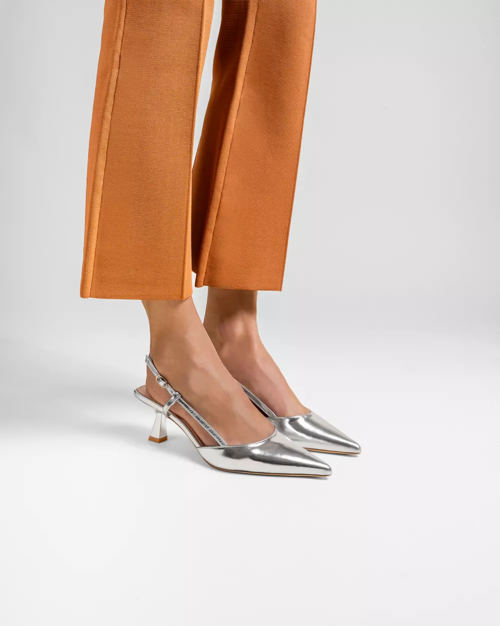 Corto Silver Low-Heeled Slingback Pump
