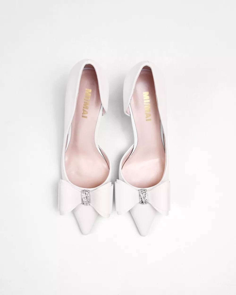 Pointy Pumps in white leather with bow and crystal ornaments Iris White Leather