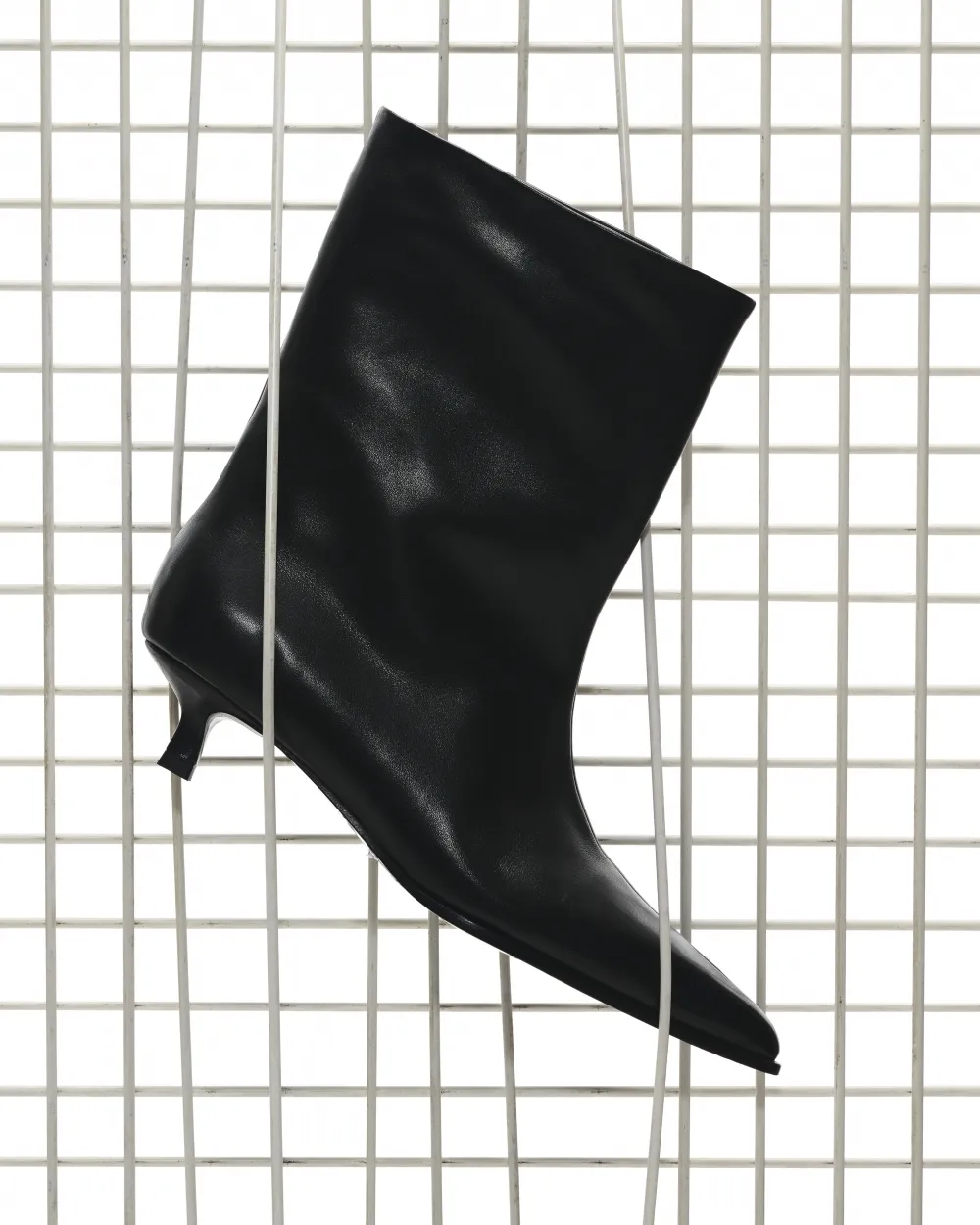 LOW-HEELED BOOTS WITH POINTED TOES WRIGHT BLACK