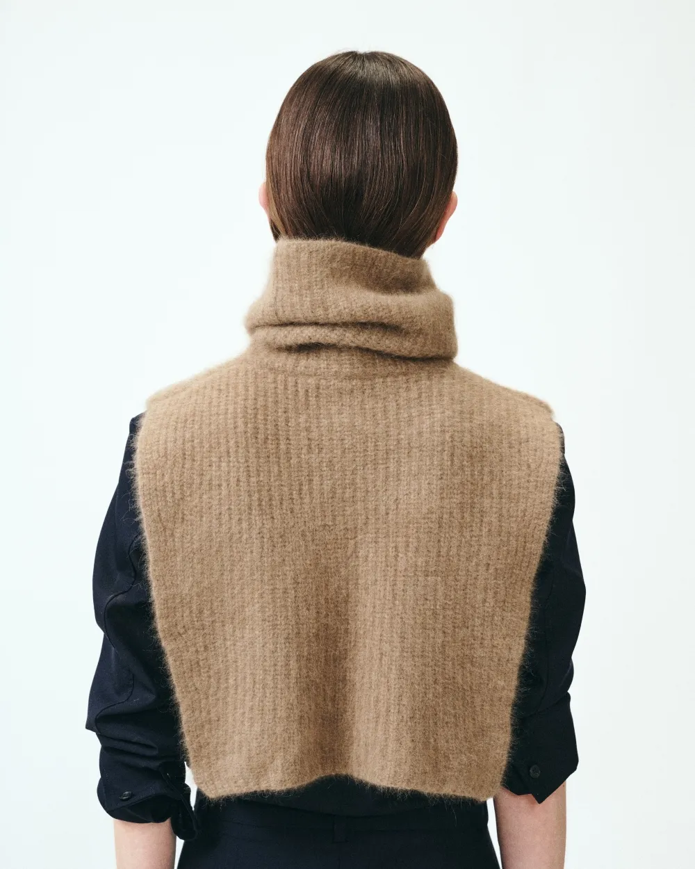 REMOVABLE RACCOON MESH COLLAR CASPER NUT